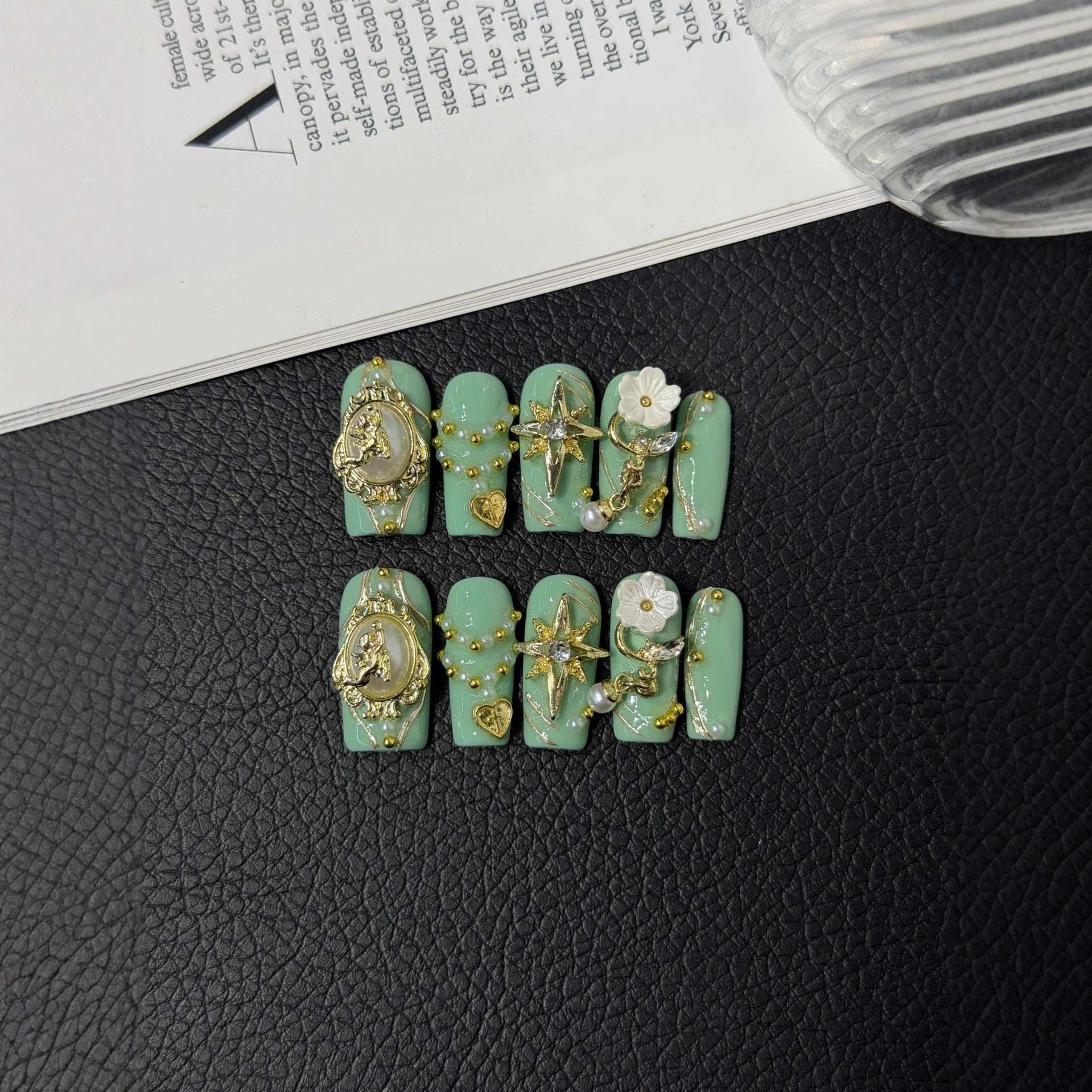 Minted Muse - Victoria | Coffin